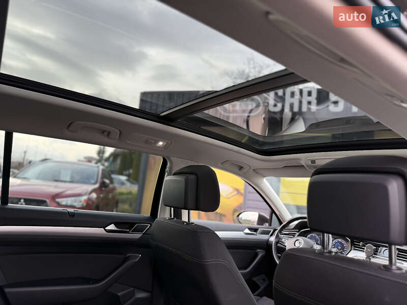 Универсал Volkswagen Passat 2016 в Стрые