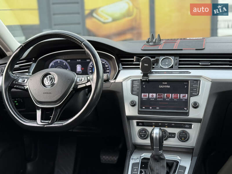 Универсал Volkswagen Passat 2016 в Стрые