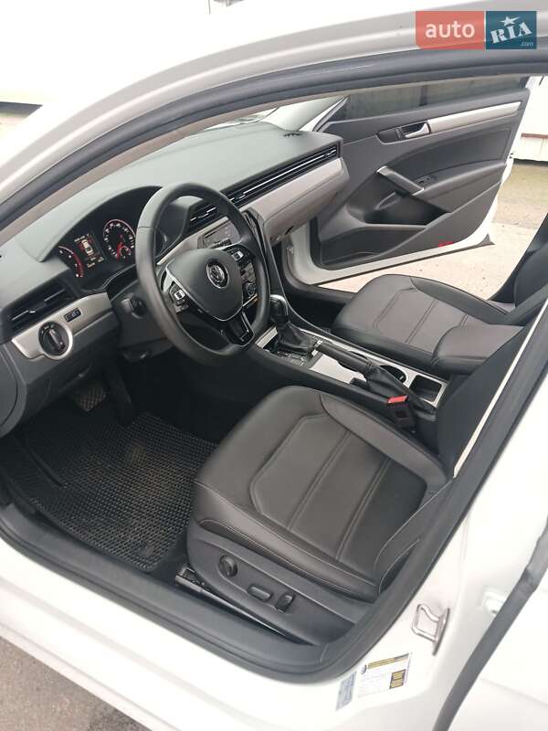 Седан Volkswagen Passat 2021 в Черкассах фото 11 Седан Volkswagen Passat 2021 в Черкассах