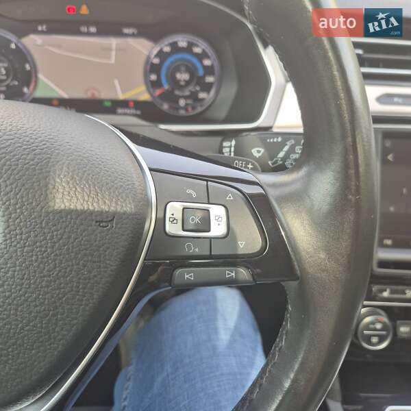 Универсал Volkswagen Passat 2015 в Тернополе