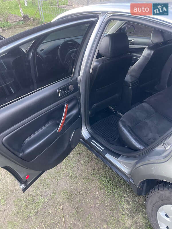 Седан Volkswagen Passat 2004 в Львові фото 21 Седан Volkswagen Passat 2004 в Львові