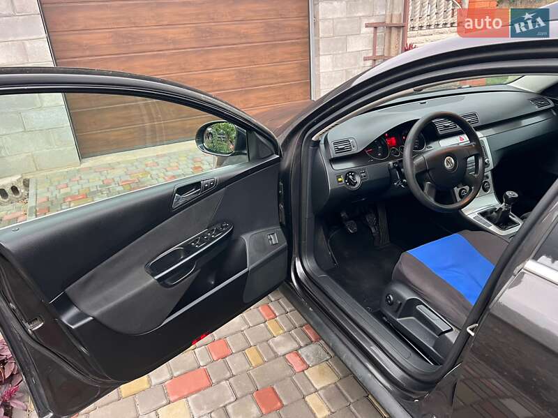 Универсал Volkswagen Passat 2006 в Кривом Роге