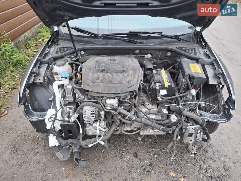 Седан Volkswagen Passat 2018 в Виннице