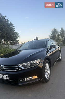 Универсал Volkswagen Passat 2016 в Калуше