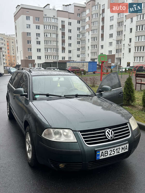 Volkswagen Passat 2004 Volkswagen Passat 2004