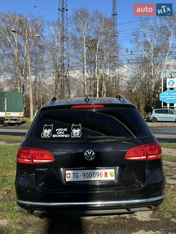 Универсал Volkswagen Passat 2012 в Луцке