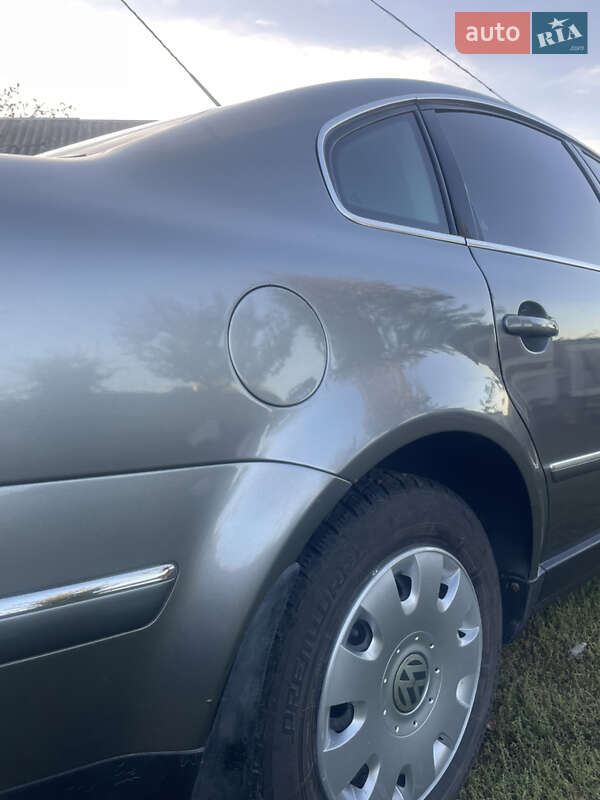 Седан Volkswagen Passat 2004 в Львові фото 5 Седан Volkswagen Passat 2004 в Львові