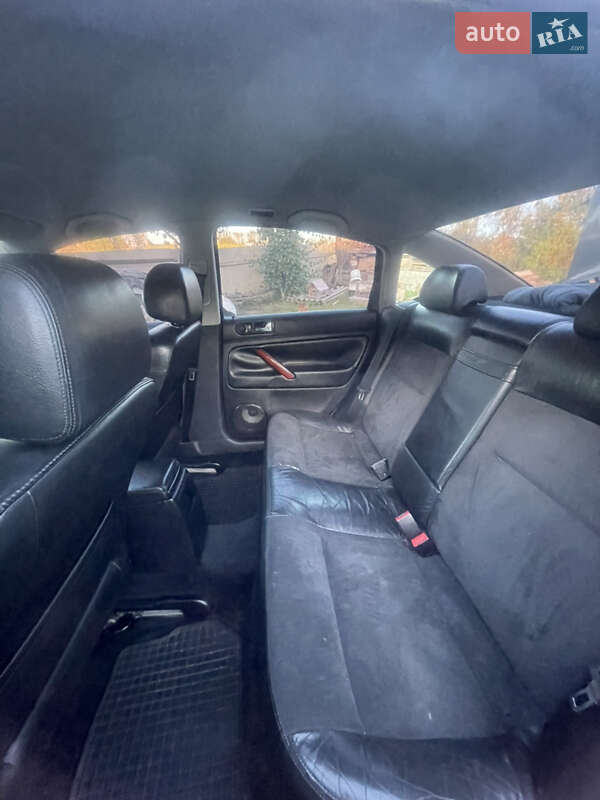 Седан Volkswagen Passat 2004 в Львові фото 32 Седан Volkswagen Passat 2004 в Львові