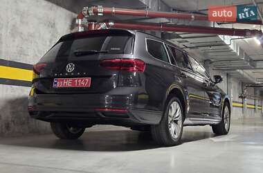 Універсал Volkswagen Passat 2021 в Вінниці