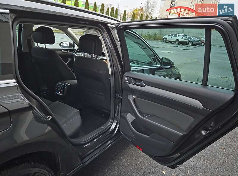 Универсал Volkswagen Passat 2021 в Виннице фото 149 Универсал Volkswagen Passat 2021 в Виннице