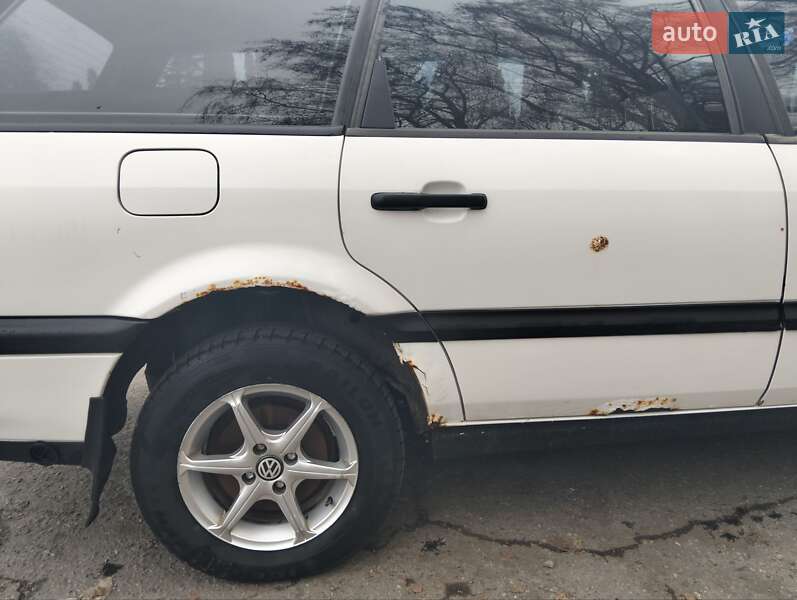 Універсал Volkswagen Passat 1994 в Білій Церкві