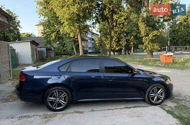 Седан Volkswagen Passat 2013 в Черкассах