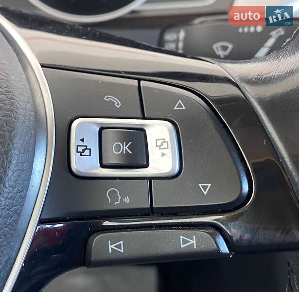 Універсал Volkswagen Passat 2015 в Львові