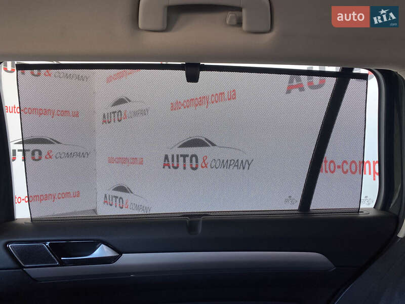 Універсал Volkswagen Passat 2015 в Львові