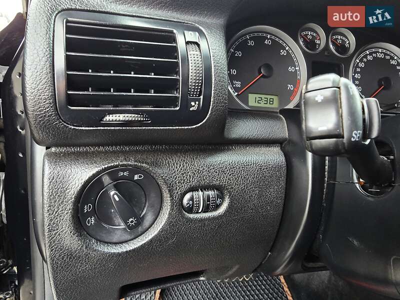 Універсал Volkswagen Passat 2002 в Хмельницькому фото 19 Універсал Volkswagen Passat 2002 в Хмельницькому