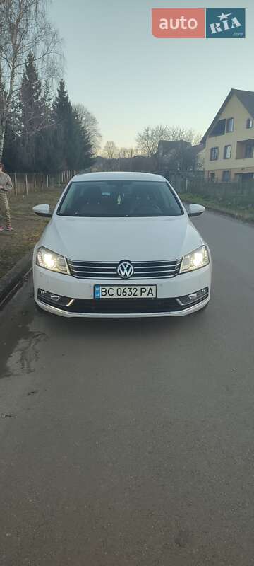 Volkswagen Passat 2011 Volkswagen Passat 2011