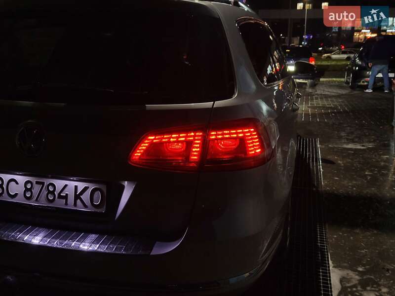 Универсал Volkswagen Passat 2012 в Львове