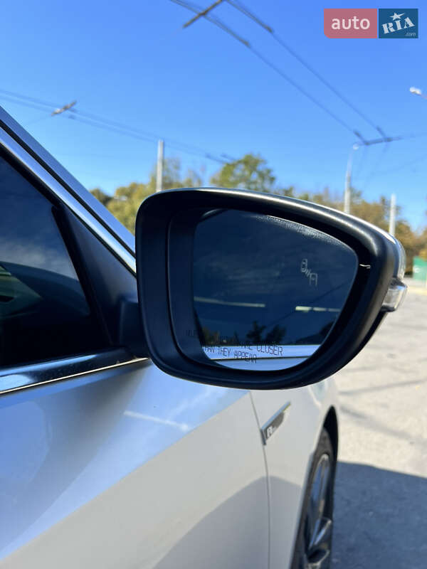 Седан Volkswagen Passat 2016 в Киеве фото 18 Седан Volkswagen Passat 2016 в Киеве