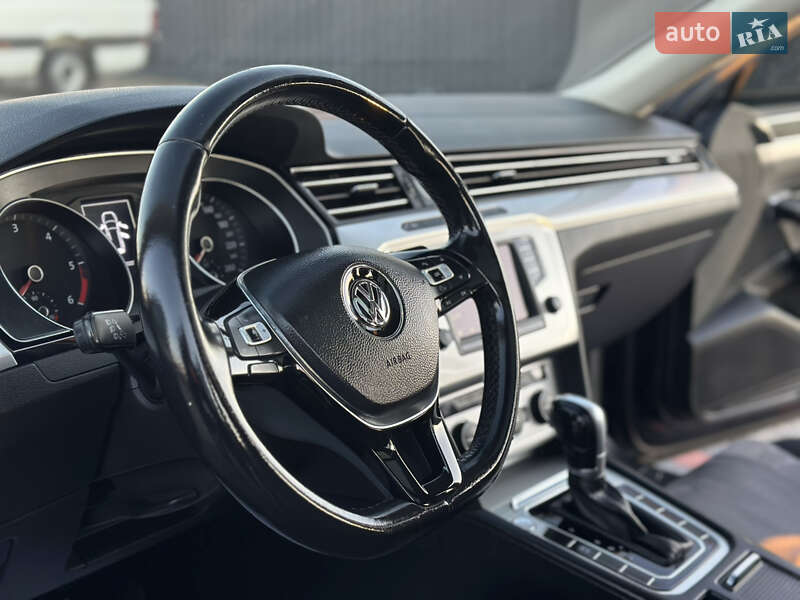 Универсал Volkswagen Passat 2017 в Берегово фото 13 Универсал Volkswagen Passat 2017 в Берегово
