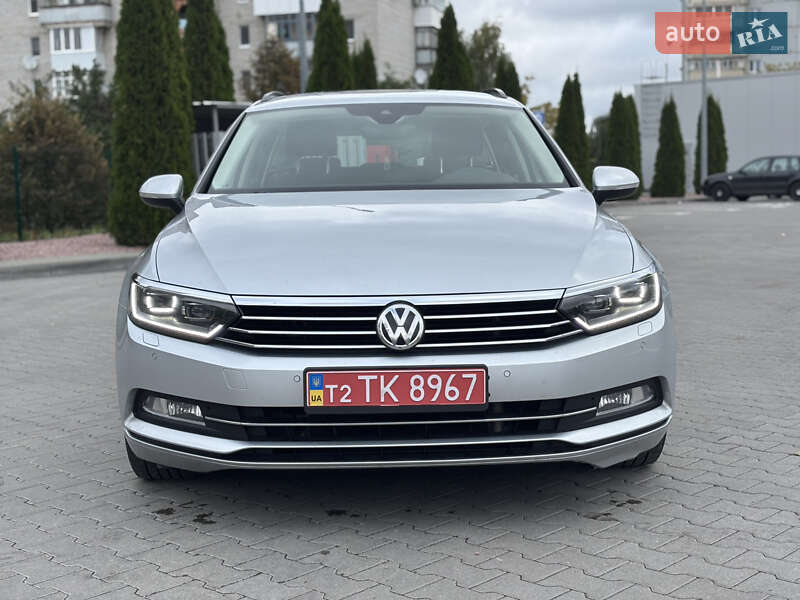 Универсал Volkswagen Passat 2017 в Житомире