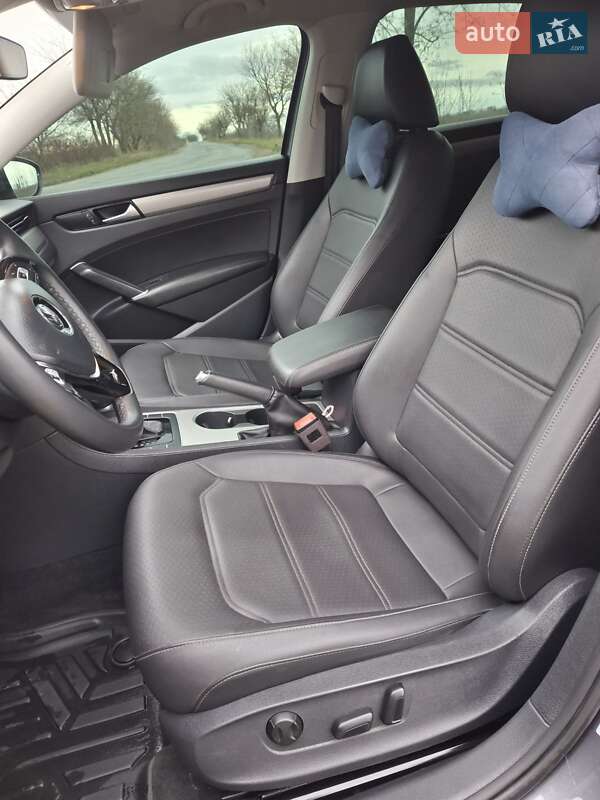 Седан Volkswagen Passat 2020 в Гайвороне