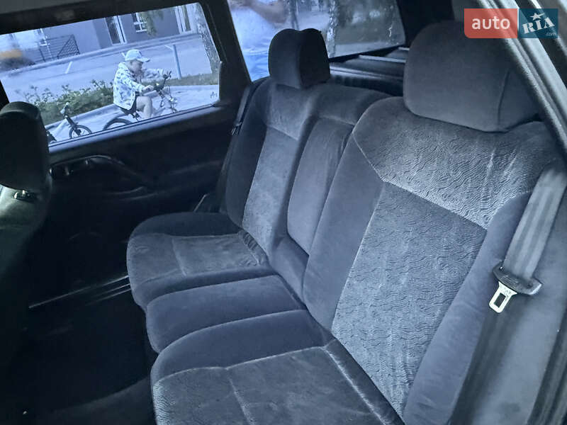 Універсал Volkswagen Passat 1995 в Кременці