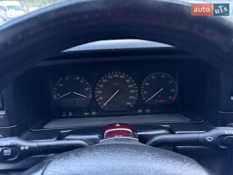 Універсал Volkswagen Passat 1995 в Кременці