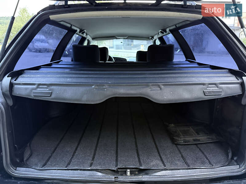 Універсал Volkswagen Passat 1995 в Кременці