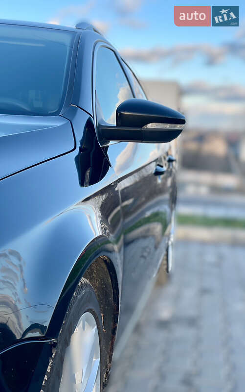 Универсал Volkswagen Passat 2013 в Львове