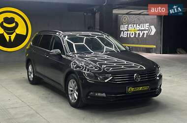 Универсал Volkswagen Passat 2018 в Черновцах
