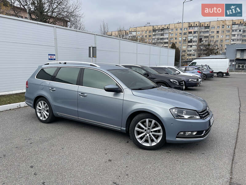Универсал Volkswagen Passat 2013 в Львове