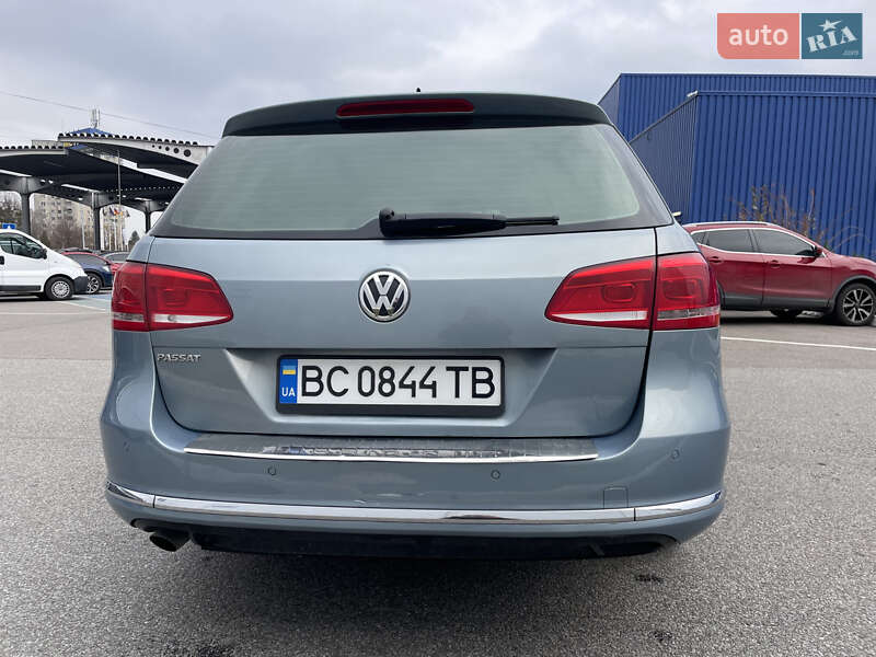 Универсал Volkswagen Passat 2013 в Львове
