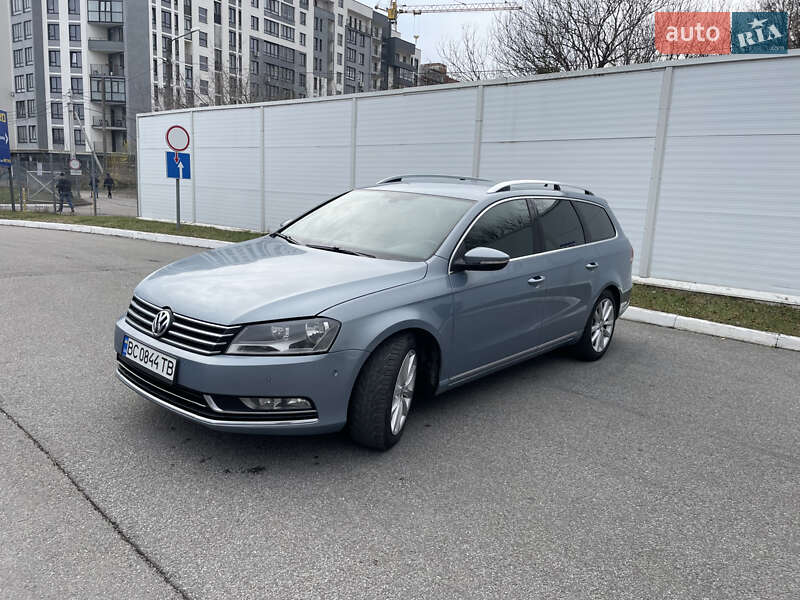 Универсал Volkswagen Passat 2013 в Львове