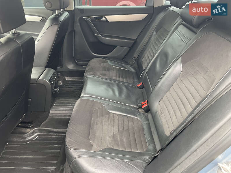 Универсал Volkswagen Passat 2013 в Львове