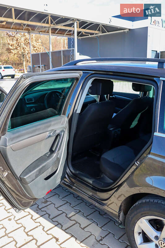 Универсал Volkswagen Passat 2013 в Львове