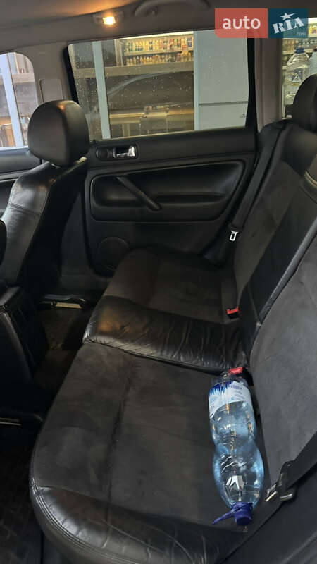 Универсал Volkswagen Passat 2001 в Черновцах фото 15 Универсал Volkswagen Passat 2001 в Черновцах