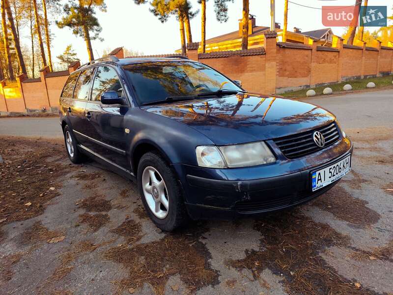 Универсал Volkswagen Passat 1999 в Буче
