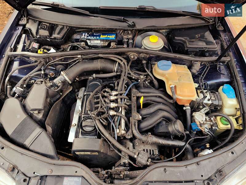 Универсал Volkswagen Passat 1999 в Буче