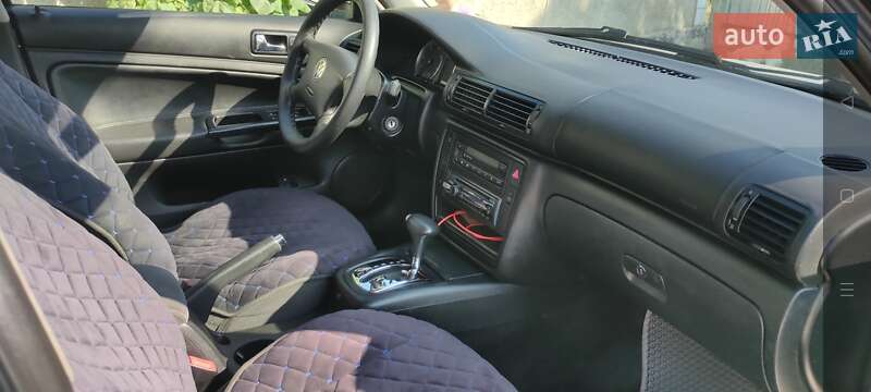 Универсал Volkswagen Passat 2001 в Киеве