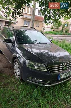 Универсал Volkswagen Passat 2011 в Тернополе