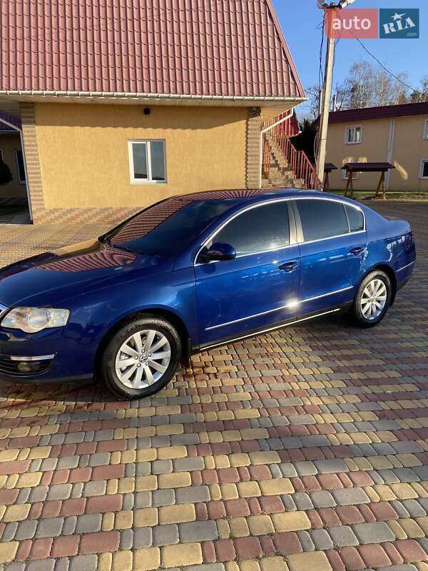 Седан Volkswagen Passat 2008 в Василькове