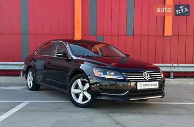Седан Volkswagen Passat 2014 в Києві