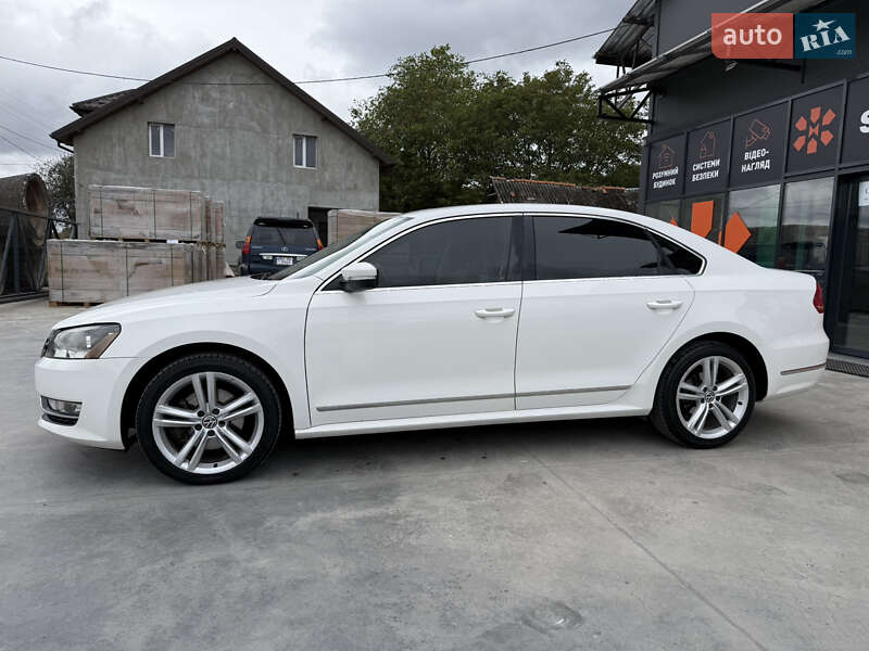Седан Volkswagen Passat 2012 в Теребовле