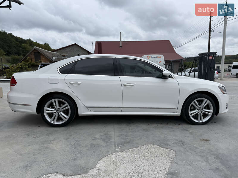 Седан Volkswagen Passat 2012 в Теребовле