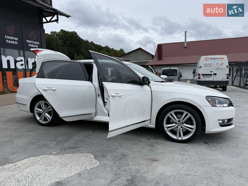 Седан Volkswagen Passat 2012 в Теребовле