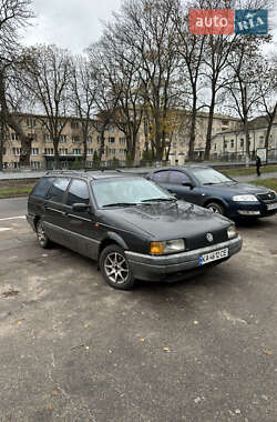 Універсал Volkswagen Passat 1992 в Ніжині
