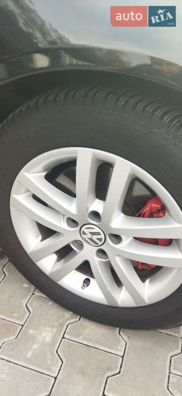 Универсал Volkswagen Passat 2010 в Владимире