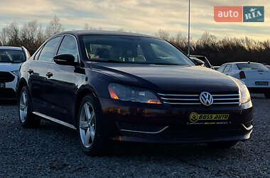 Седан Volkswagen Passat 2011 в Львове