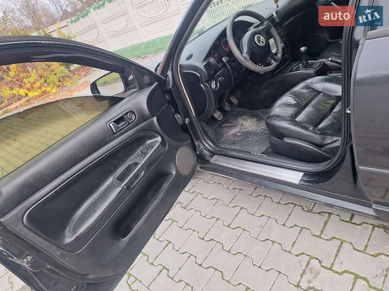 Универсал Volkswagen Passat 1998 в Черновцах