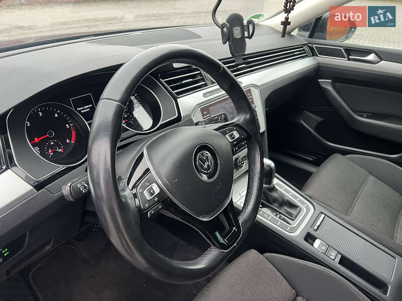 Универсал Volkswagen Passat 2019 в Хмельницком фото 15 Универсал Volkswagen Passat 2019 в Хмельницком